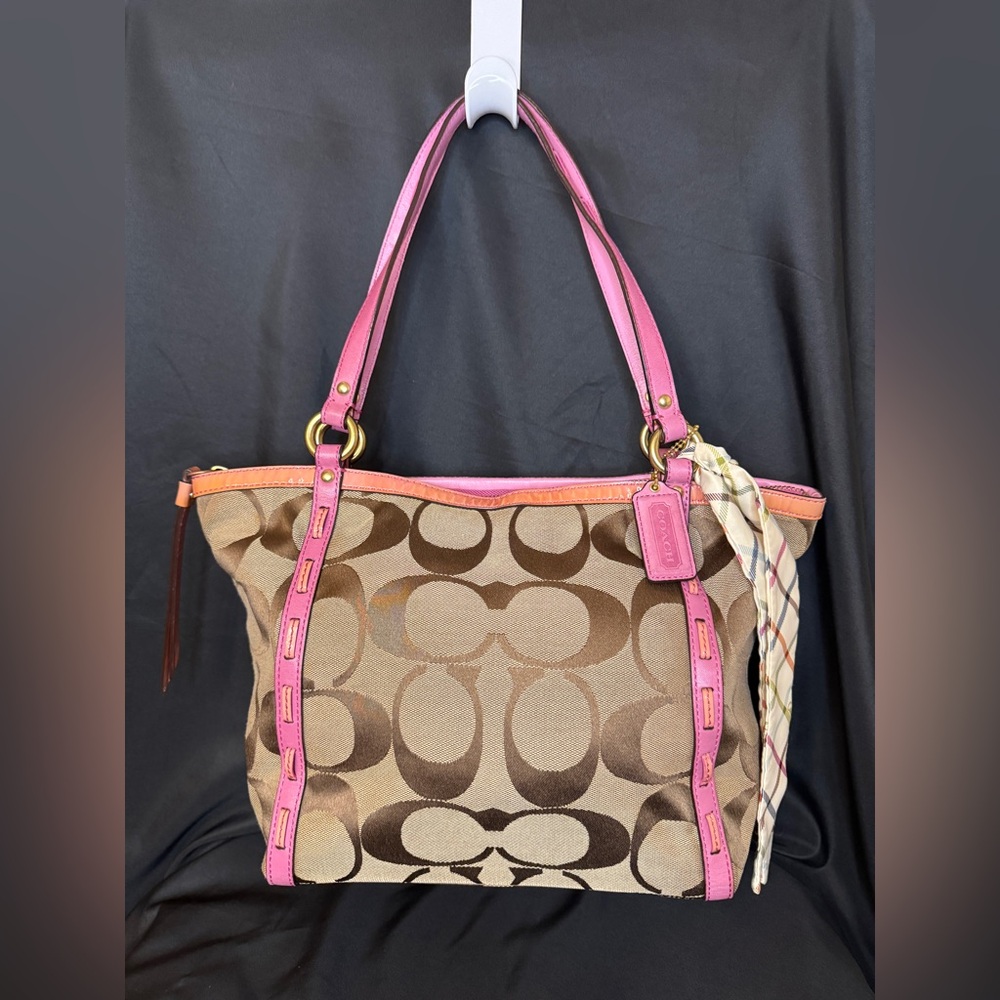 Coach 🔥 Bleecker SignatureJacquard C Laced Tote Handbag  🔥